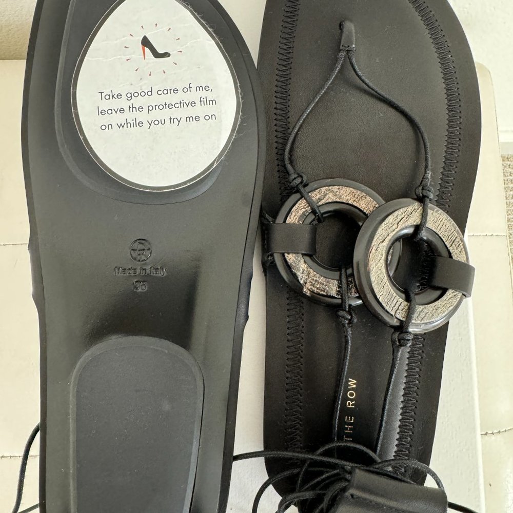 BRAND NEW THE ROW RING SANDAL BLACK - Picture 4 of 11